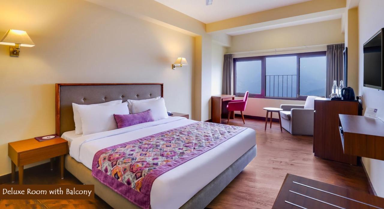 Mount Himalayan Hotel Gangtok Bagian luar foto