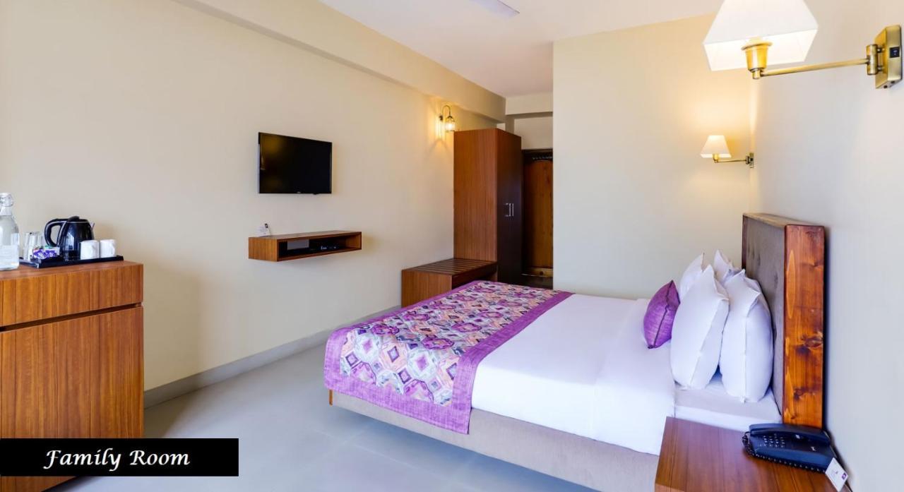 Mount Himalayan Hotel Gangtok Bagian luar foto